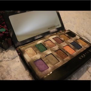Urban Decay Beauty With an Edge Palette